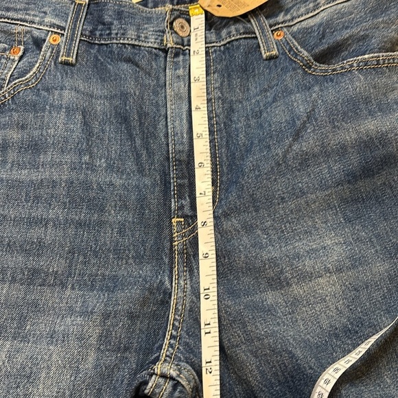 ✨ Levi’s Low Pro Straight Jeans – Women’s Size 34 – NWT ✨ - Picture 8 of 12